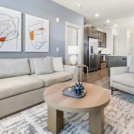 Landing At Arbor Haus - 1 Bedroom In Carpenter